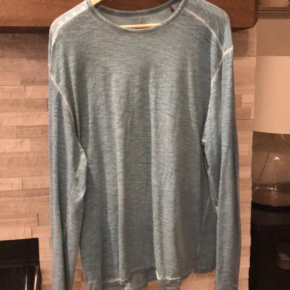 Tommy Bahama Men’s Crewneck Shirt